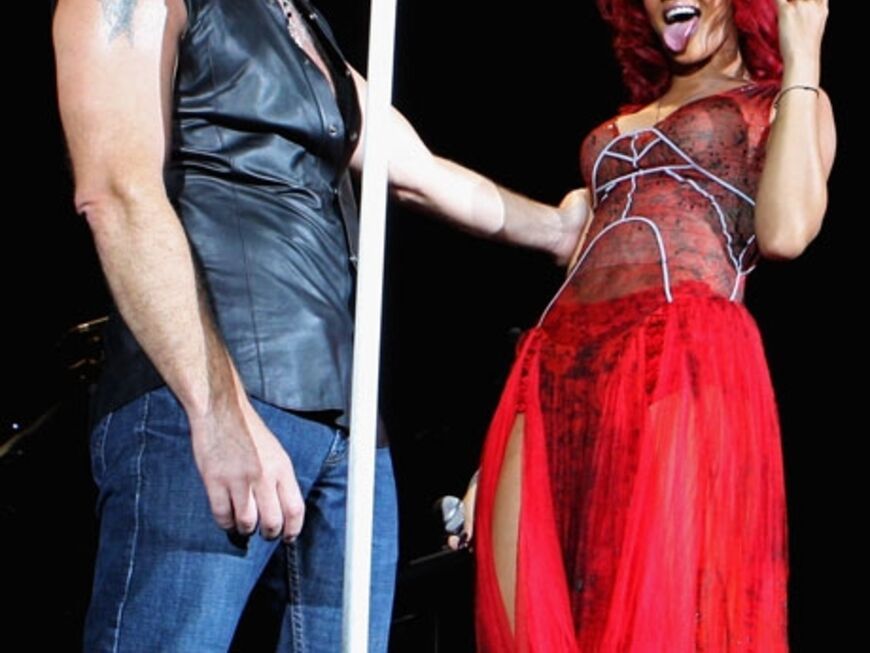 Super Auftritt! Rihanna und Bon Jovi