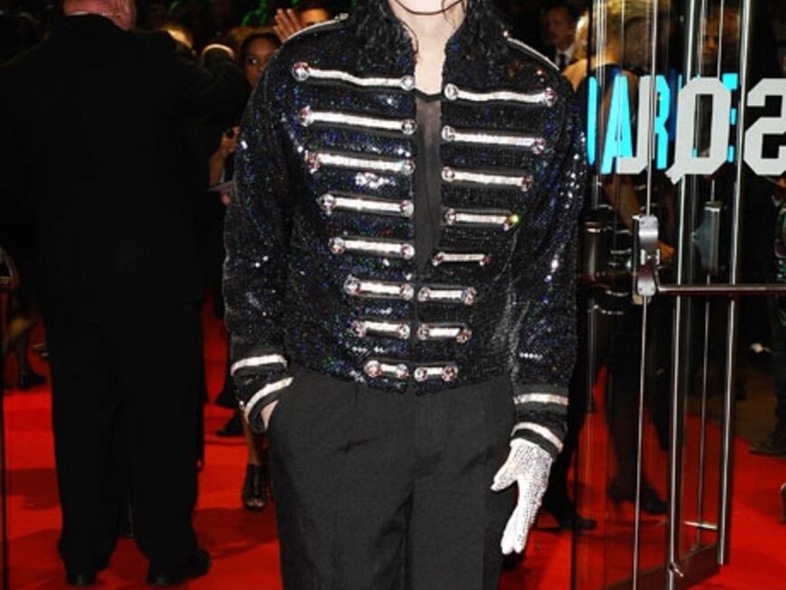 Ein Michael Jackson-Double auf dem roten Teppich 