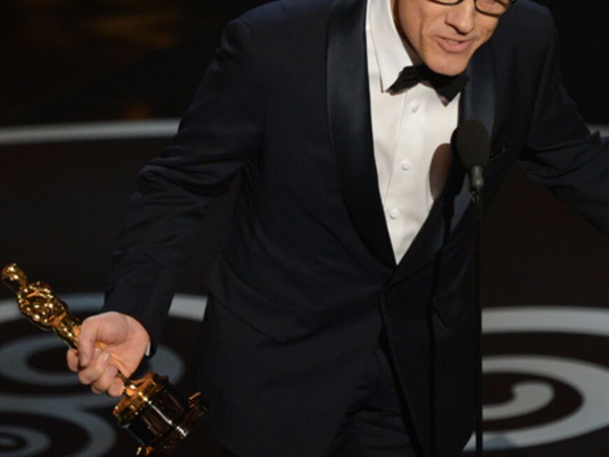 Die erste Auszeichnung des Abends wird verliehen: Der Oscar für "Bester Nebendarsteller" geht an Christoph Waltz - bereits sein zweiter Goldjunge!