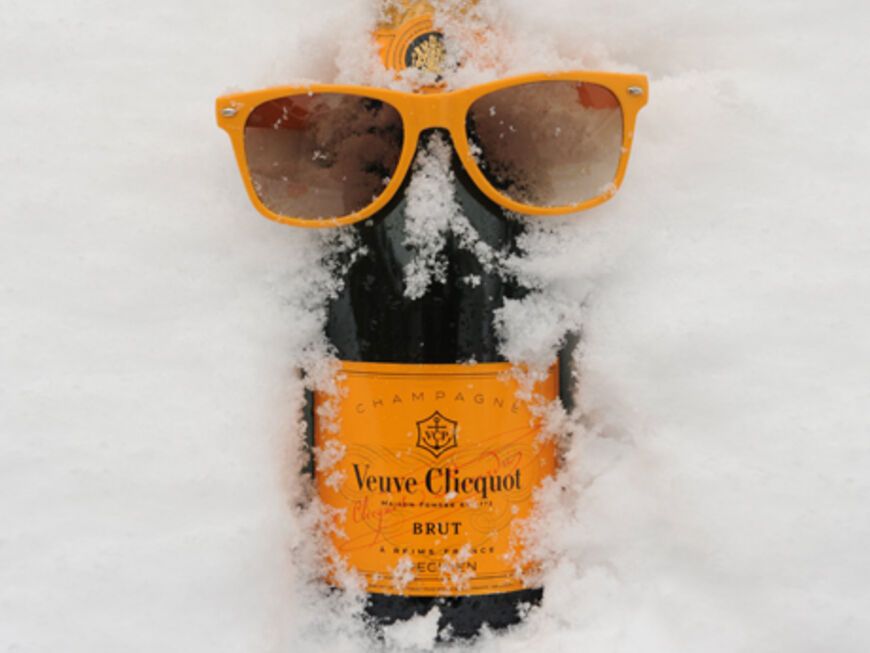 Champagner für alle! In Kitzbühel wurde mit 150 exklusiven Gästen die etwas andere Après-Ski-Party gefeiert