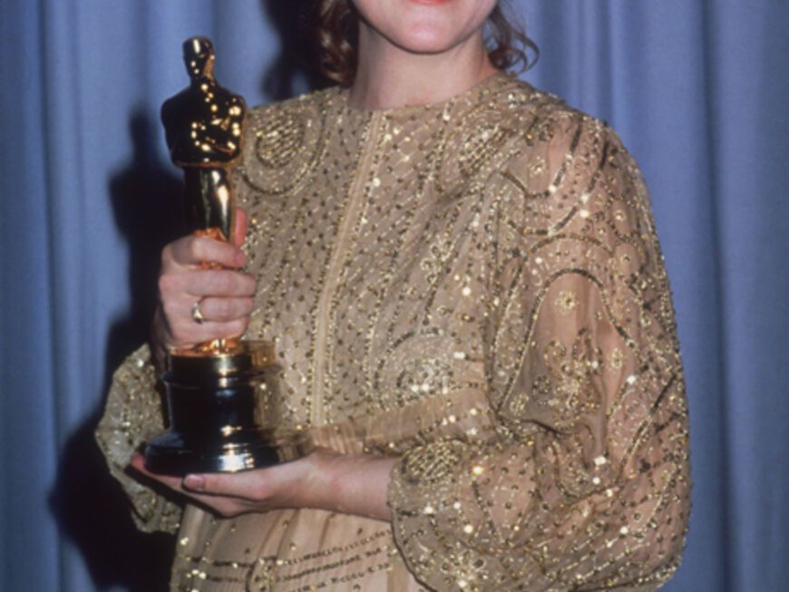 Mit 18 Nominierungen hält sie den Rekord als meistnominierte Schauspielerin aller Zeiten: Meryl Streep gewann ihn letztendlich drei Mal: als beste Nebendartellerin in "Kramer gegen Kramer" (1979) als beste Hauptdarstellerin in "Sophies Entscheidung" (1983). Und 2012 für "The Iron Lady"