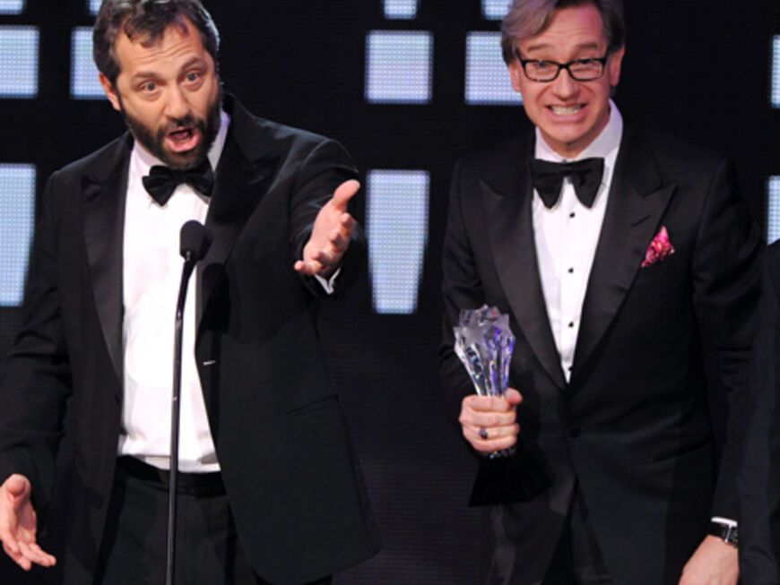 Paul Feig und Judd Apatow freuten sich über ihre Auszeichnung für "Bridesmaides" (Beste Film-Komödie)