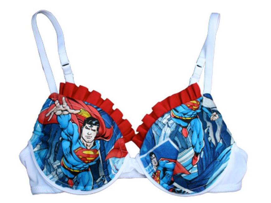 Fürs Superhelden-Feeling drunter gibt’s den Superman-Bra, über etsy.com/shop/meganelizabeth31, ca. 65 Euro