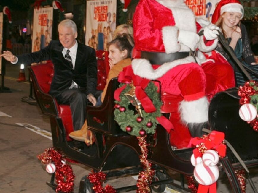 Komiker Steve Martin fährt im Weihnachtsschlitten zu einer Filmpremiere vor