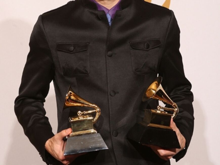 Gewann zwei Grammys, unter anderem für die beste Rockperformance: John Mayer. Er erschien ohne seine Freundin Jennifer Aniston