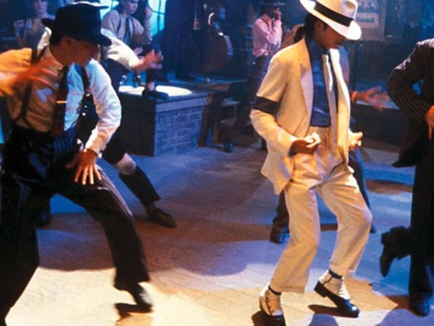 1988 entwickelte er seinen berühmten "Moonwalk"-Tanz