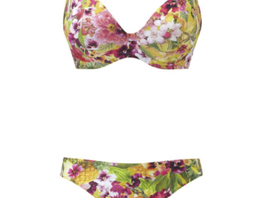 Der Bikini des Labels Freya strahlt in knalligen Farben und überzeugt durch seine perfekte Passform, ca. 80 Euro