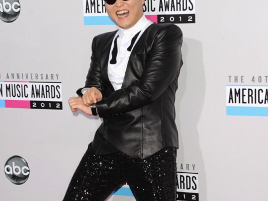 Keine Party ohne den Südkoreaner Psy, der gemeinsam mit MC Hammer den "Gangnam Style" performte