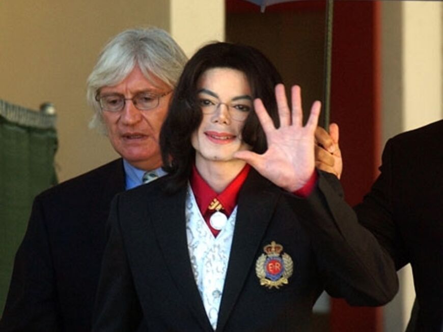 Michael Jackson wurde in allen zehn Anklagepunkten frei gesprochen