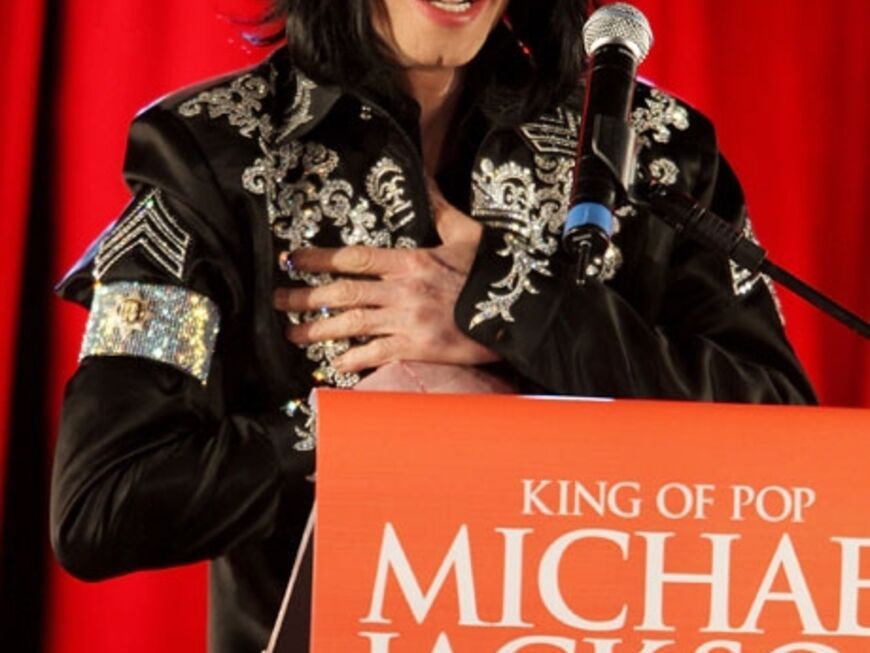 Er wurde nur 50 Jahre alt, dennoch ist Michael Jackson jetzt schon eine Legende. Sein Tod treibt die Plattenverkäufe in die Höhe. Der Kinofilm "This is it" brachte Rekordeinnahmen