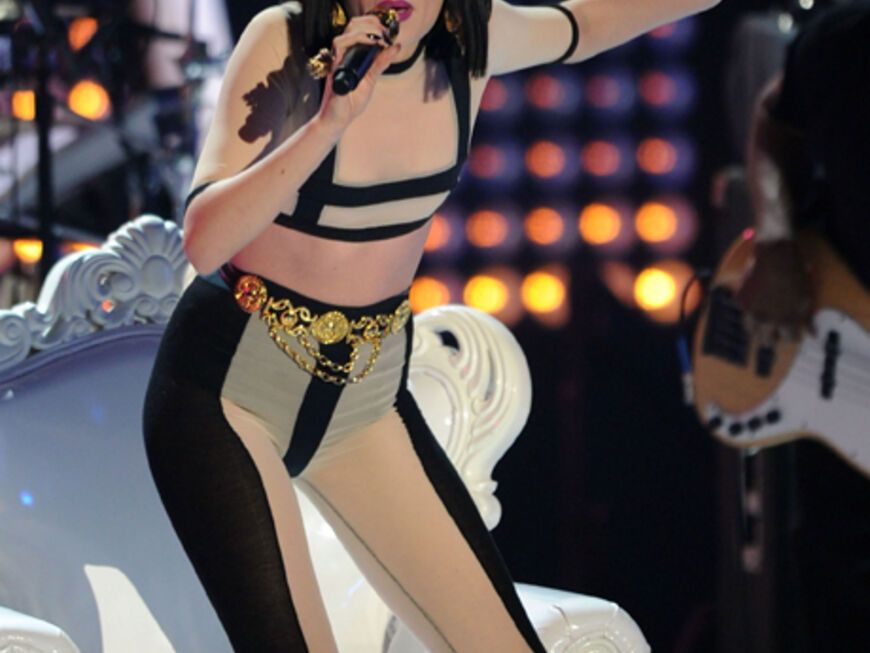 Trotz Beinbruch lieferte Jessie J eine tolle Show ab