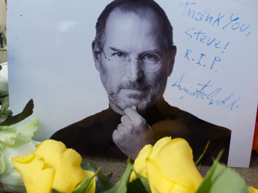 Ihm haben wir iTunes, iPod, iPhone und das iPad zu verdanken: Weltweit trauerten Fans um Steve Jobs, der mit seinen Entwicklungen die Technik revolutionierte