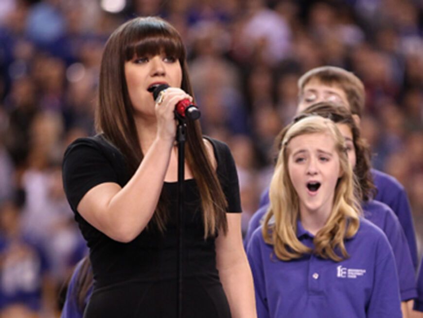 Kelly Clarkson hatte beim Super Bowl die Ehre die Nationalhymne zu singen