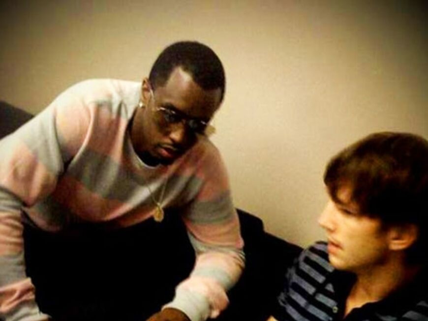 Auch P. Diddy fachsimpelt mit Ashton über das soziale Netzwerk. Denn auch der Musiker ist auf twitter.com zu finden. Copyright: Twitpic, Twitter