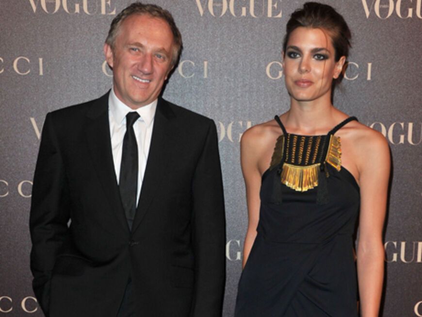 Unternehmer und Gucci-Inhaber François-Henri Pinault kam leider ohne Ehefrau Selma Hayek, dafür aber mit dem monegassischen Adelsspross Charlotte Casiraghi ﻿