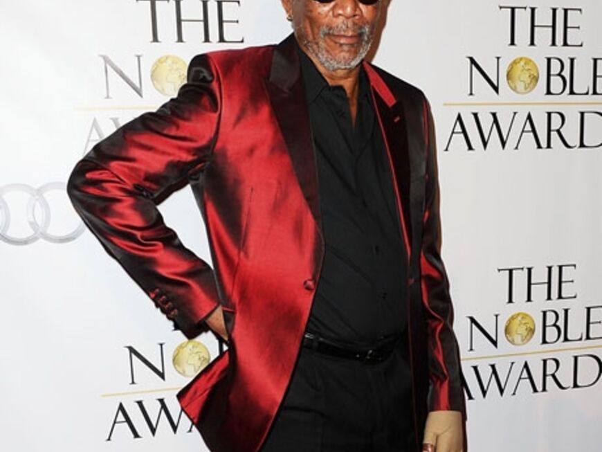 Hollywood-Star Morgan Freeman ist ein wenig in die Jahre gekommen. Trotzdem ist der 72-Jährige topfit und gut gelaunt zur Veranstaltung nach Beverly Hills gekommen