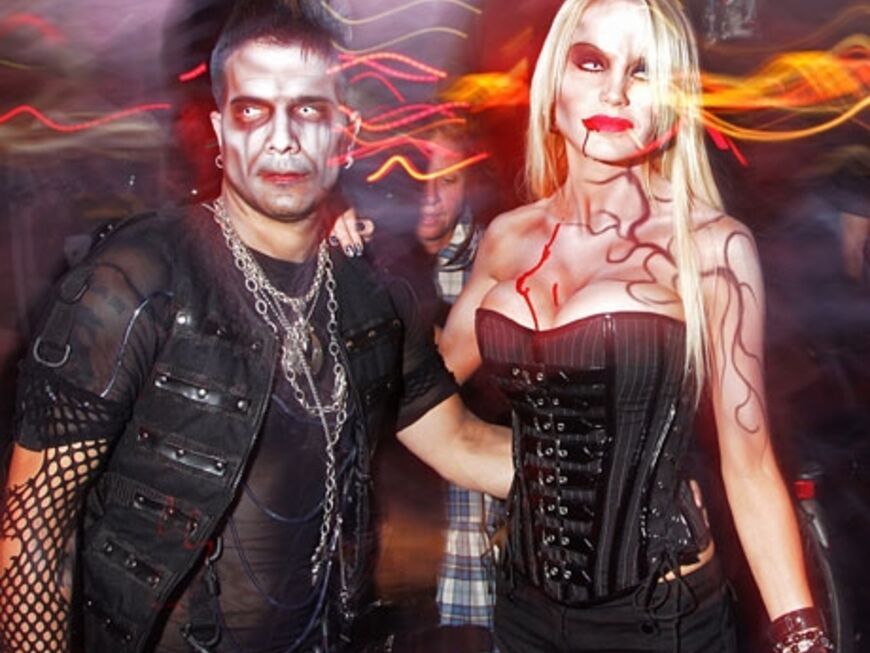 Heißes Vampir-Duo: Marc und Gina-Lisa in Berlin