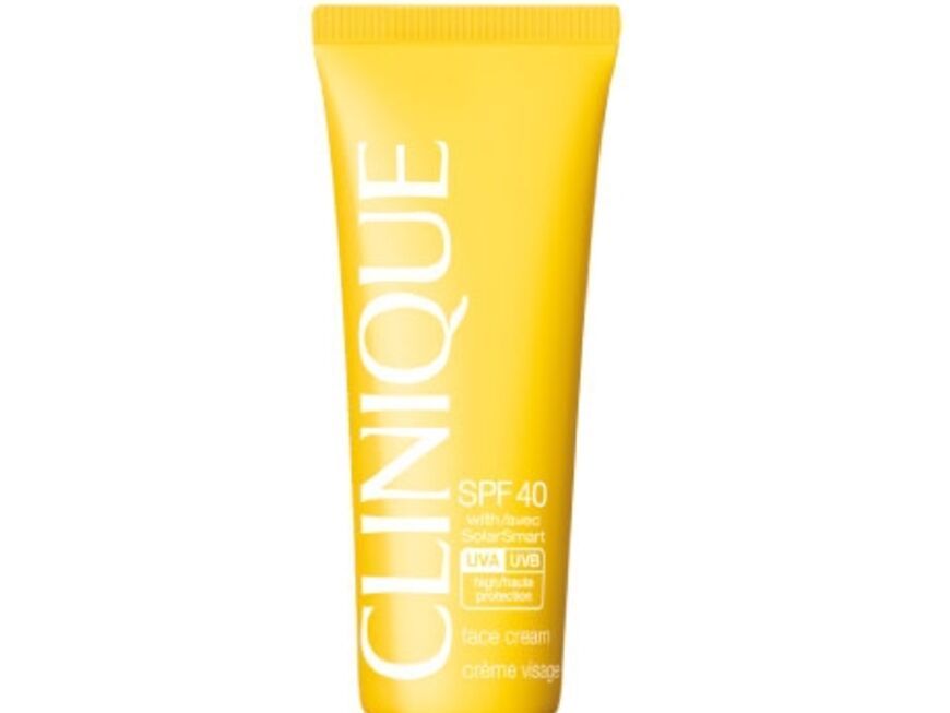 Für helle, sensible Haut "Face Cream SPF 40" von Clinique, 50 ml ca. 23 Euro