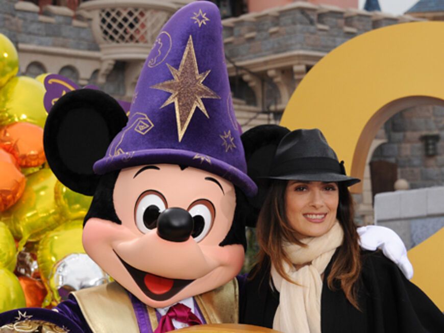 Salma Hayek reiste extra aus Hollywood an um mit Mickey Maus dieses große Event in Disneyland zu feiern