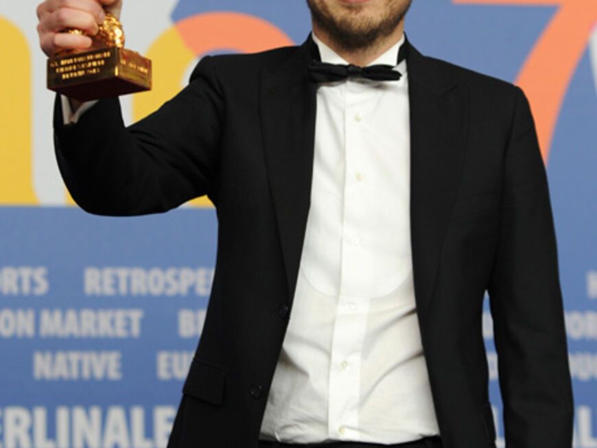 Zum Ende wurde die begehrten Bären vergeben. Den Goldenen Bären der 63. Berlinale gewinnt der Rumäne Calin Peter Netzer mit seinem Film "Die Stellung des Kindes“ ("Pozitia Copilului“)