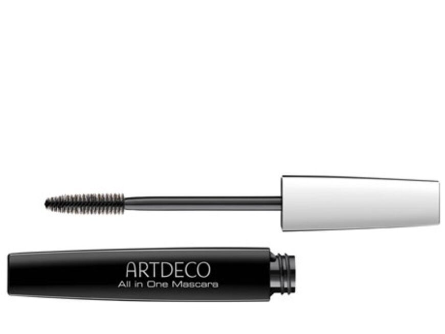 "All in One Mascara" von Artdeco kombiniet zwei Bürsten und bietet maximales Volumen, optische Verlängerung und verführerischen Schwung, ca. 13 Euro
