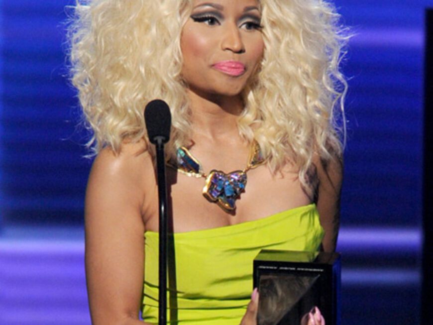 ... dann durfte Nicki Minaj sogar Preise abholen: Für die "Beste Rap/Hip-Hop Künstlerin" und das "BesteRap/Hip-Hop Album" ("Pink Friday: Roman Reloaded")