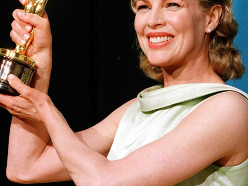 Kim Basinger gewann 1997 einen Oscar für "L.A.Confidential" und war das erste ehemalige Bond-Girl mit einem Goldmann