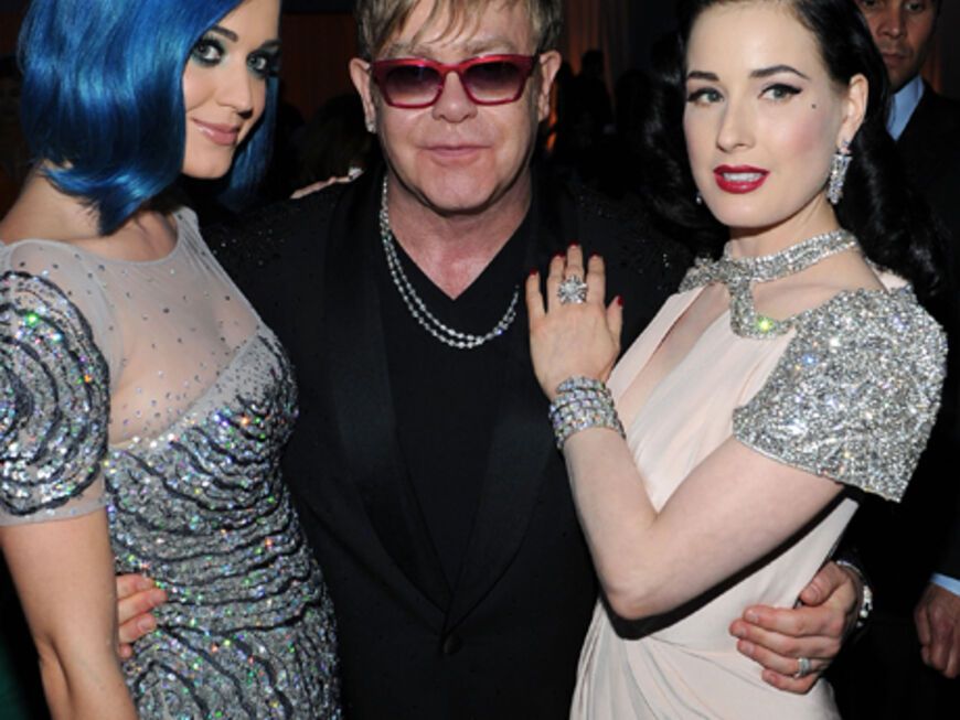 Cooles Trio: Katy Perry, Elton John und Dita Von Teese
