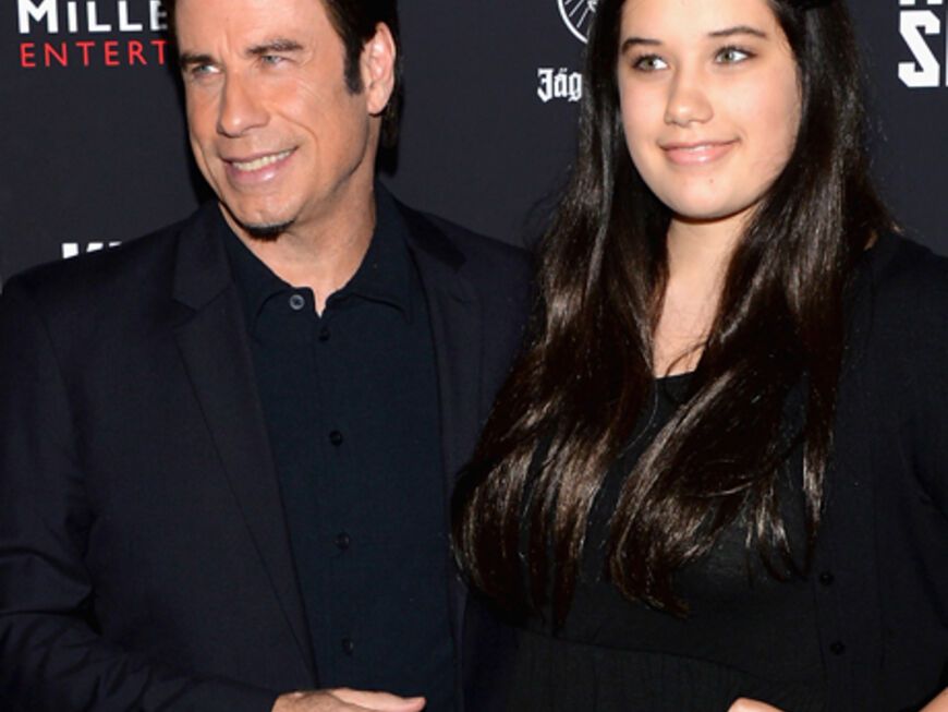 Die Ähnlichkeit zu Papa John Travolta ist nicht zu übersehen