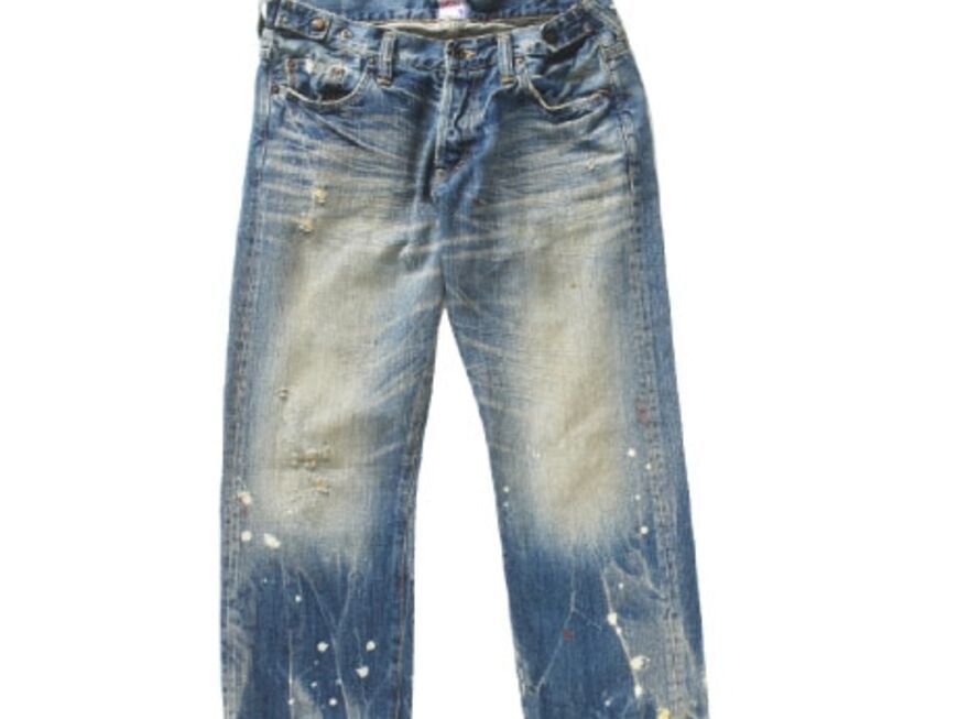 Boyfriend-Jeans in extrem Used-Optik von Prps, ca. 380 Euro