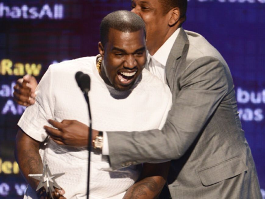 Haben den Musik-Thron schon längst bestiegen: Kanye West und Jay-Z freuten sich über die Preise "Best Group: The Throne", sowie "Video Of The Year: 'Otis'"