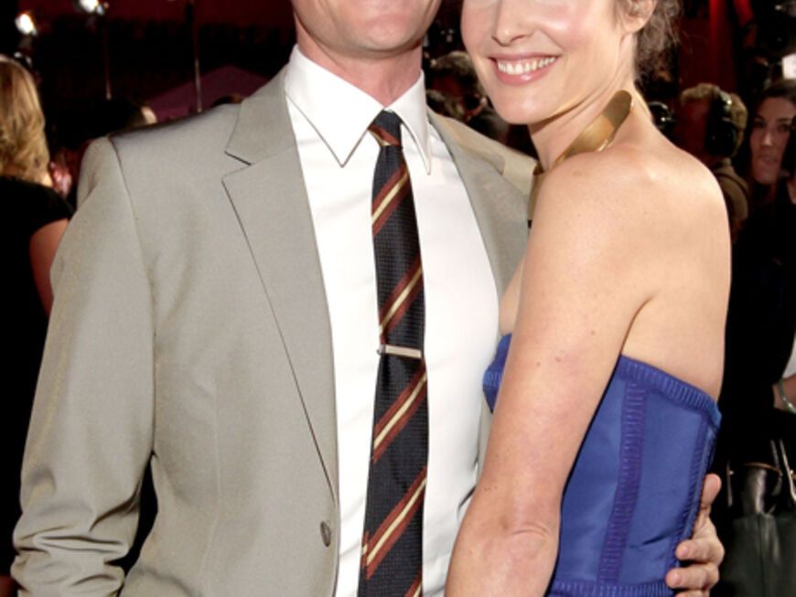 Was für ein Star-Aufgebot! Am Mittwochabend wurden in Los Angeles die "People's Choice Awards" vergeben. Die Stars ließen sich feiern - und einige von ihnen durften sogar einen der begehrten Preise mit nach Hause nehmen. Die "How I Met Your Mother"-Stars Neil Patrick Harris und Cobie Smulders waren unter den glücklichen Gewinnern