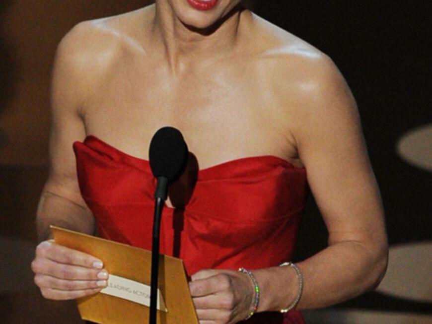Bewegend: Noch vor einem Jahr wurde Sandra Bullock mit einem Award ausgezeichnet - kurz darauf folgte die skandalreiche Trennung von ihrem Ex-Mann Jesse James