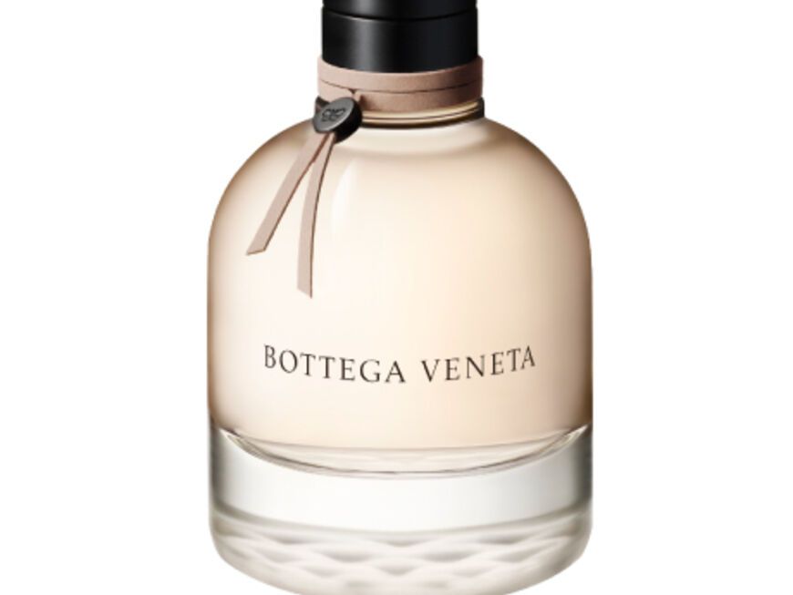 Patschuli, Bergamotte, rosa Pfeffer und Leder „Bottega Veneta Eau de Parfum" von Bottega Veneta, EdP, 50 ml ca. 75 Euro