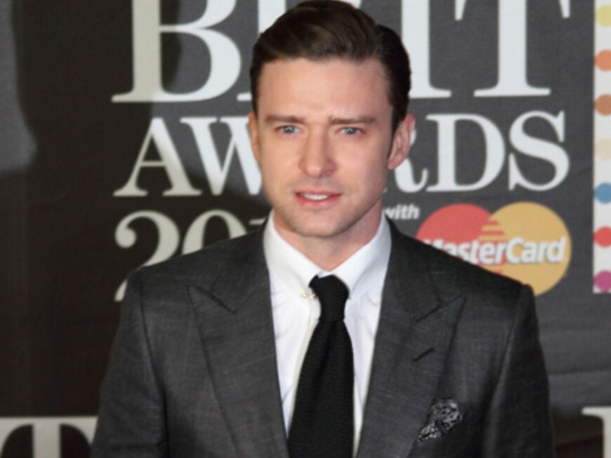 Justin Timberlake kam ganz nach seinem Songtitel klassisch mit "Suit & Tie"