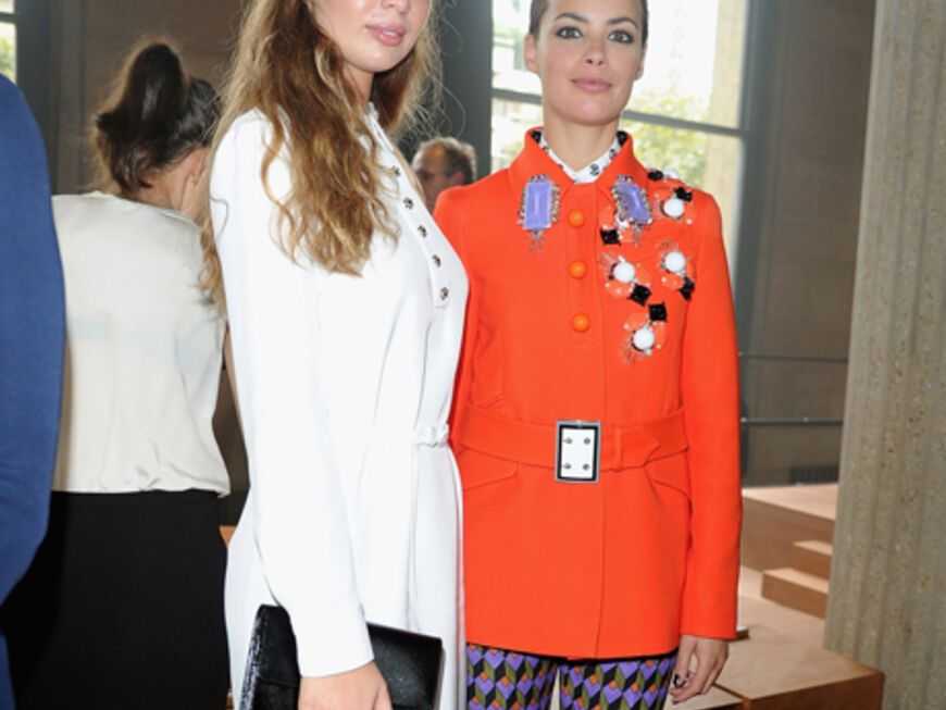 TrÃ¨s chic: die beiden französischen Models und Schauspielerinnen Berenice Bejo und Marie-Ange Casta