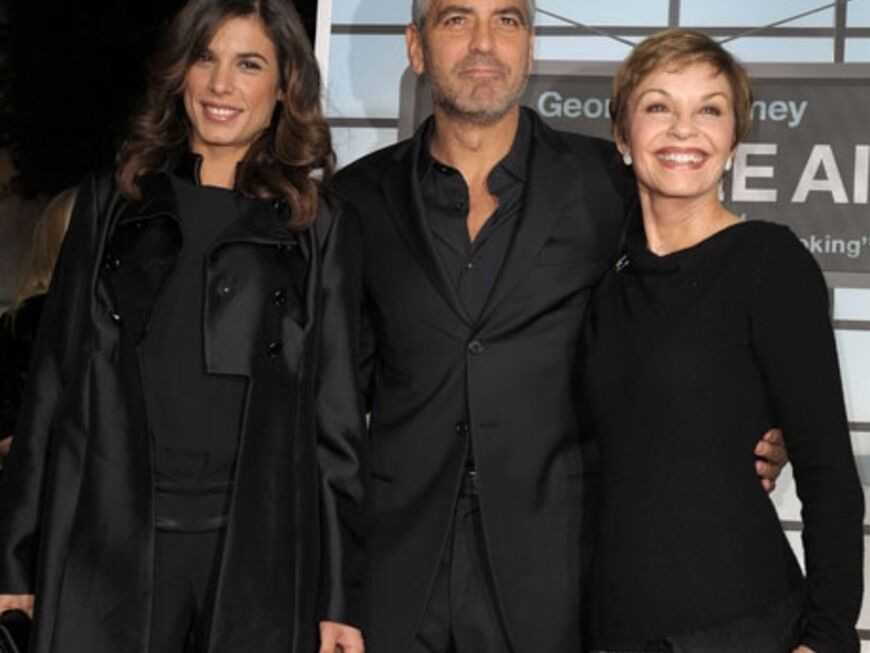 Familienschnappschuss? Elisabetta Canalis an der Seite von George Clooney und dessen Mutter Nina Warren