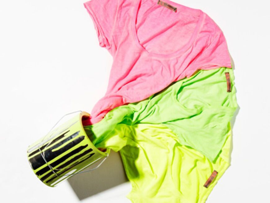 3. August 2012: Die bringen Frische in unsere Sommergarderobe! Lässige Shirts in angesagten Neonfarben von Comma, je ca. 30 Euro