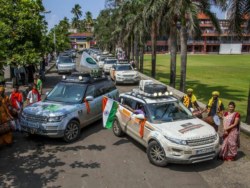 Ankunftsparty in Mumbai: Die Land Rover Experience auf der Seidenstraße ist geschafft