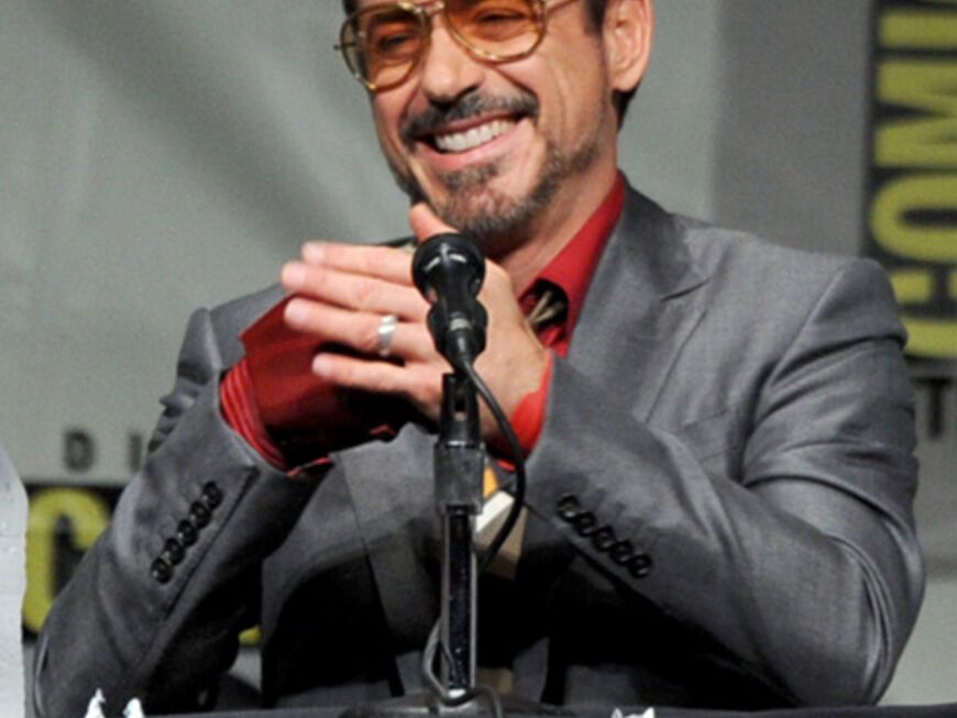 Gelassen cool: Robert Downey Jr. auf der Pressekonferenz