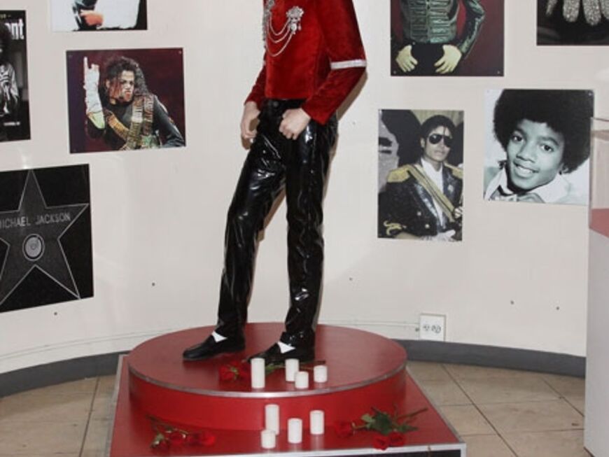 Dem "King of Pop" wurde eine Ausstellung im New Yorker Wachsfigurenkabinett "Madame Tussauds" gewidmet 