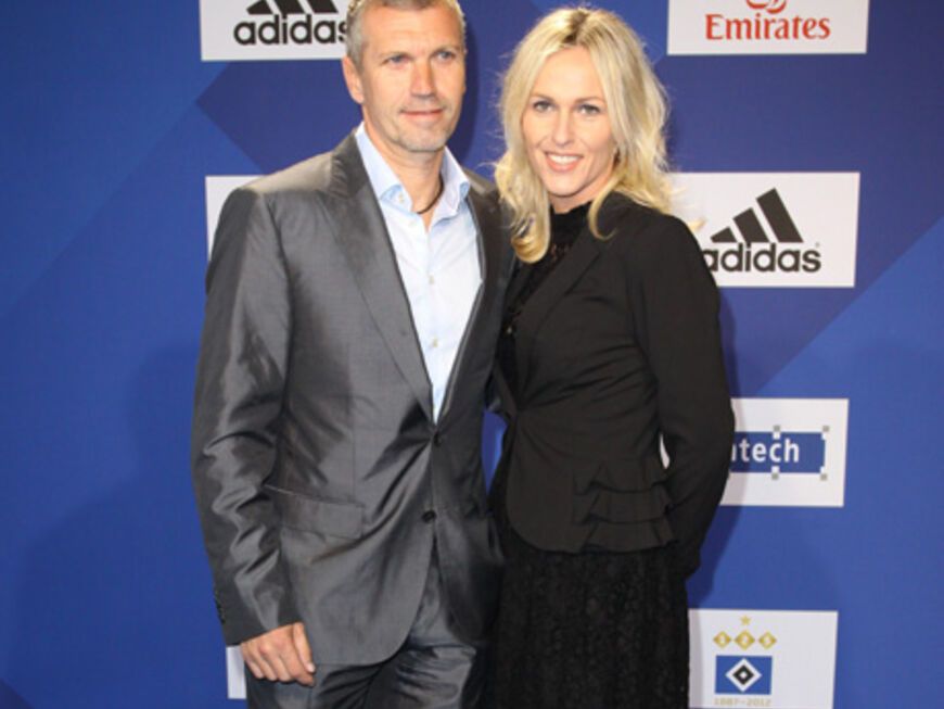 Ex-HSV-Kicker Thomas von Heesen mit Sylvia Reinicke