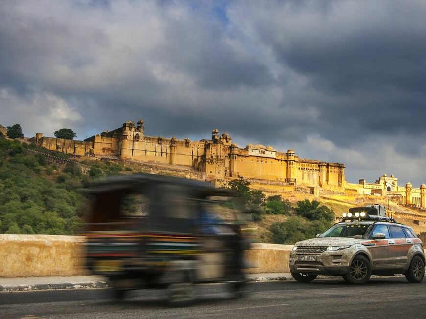 Der Land Rover Evoque sah schon spektakulär in Indien aus
