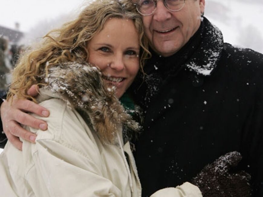 Auch auf den Schnee-Pisten unterwegs: Moderatorin Katja Burkhardt mit Ehemann Hans Mahr