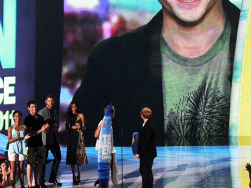 "Harry Potter"-Stars Tom Felton und Rupert Grint nahmen den Preis von Kollegen Daniel Radcliffe an. Der schaute per Live-Schaltung zu und wurde mit dem "Teen Choice Award" für den "Besten Kuss" (mit Emma Watson" ausgezeichnet