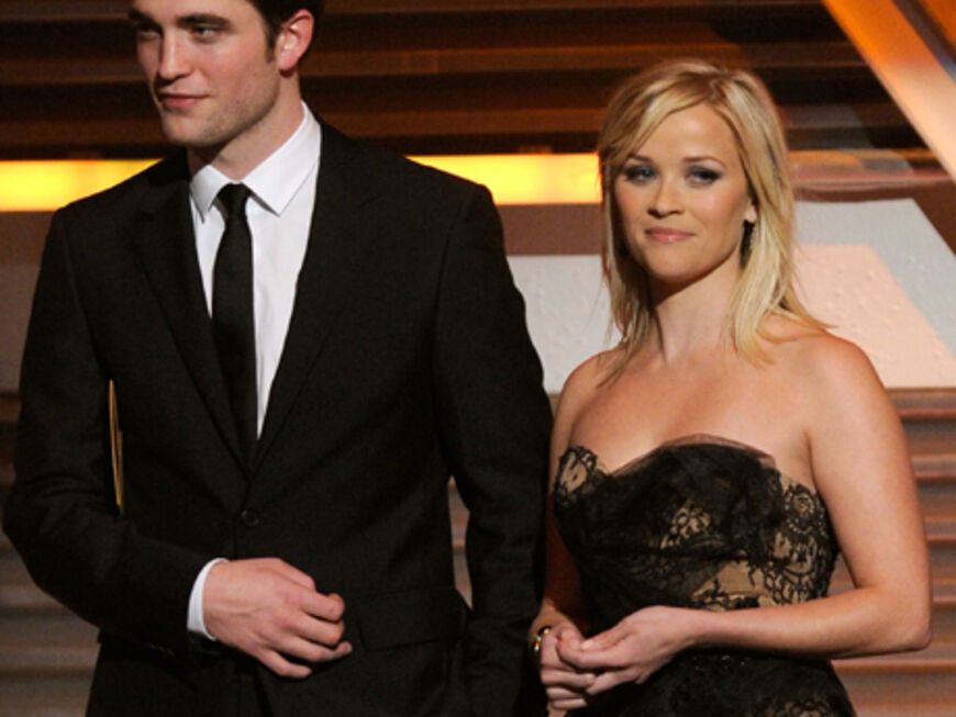 Riesen-Applaus gab es für den Auftritt von Reese Witherspoon und Robert Pattinson. Die beiden hielten gemeinsam eine Laudatio