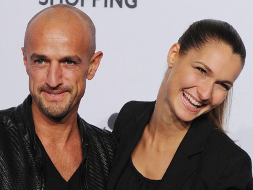 Modelagent Peyman Amin und seine Freundin, Model Miriam Mack, strahlten