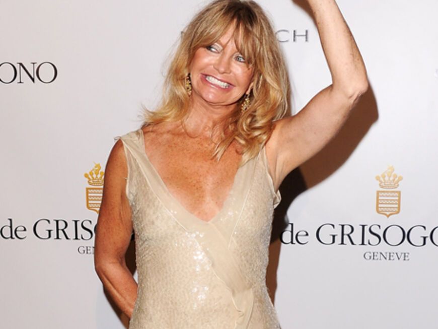 Goldie Hawn winkte gut gelaunt den Fotografen zu