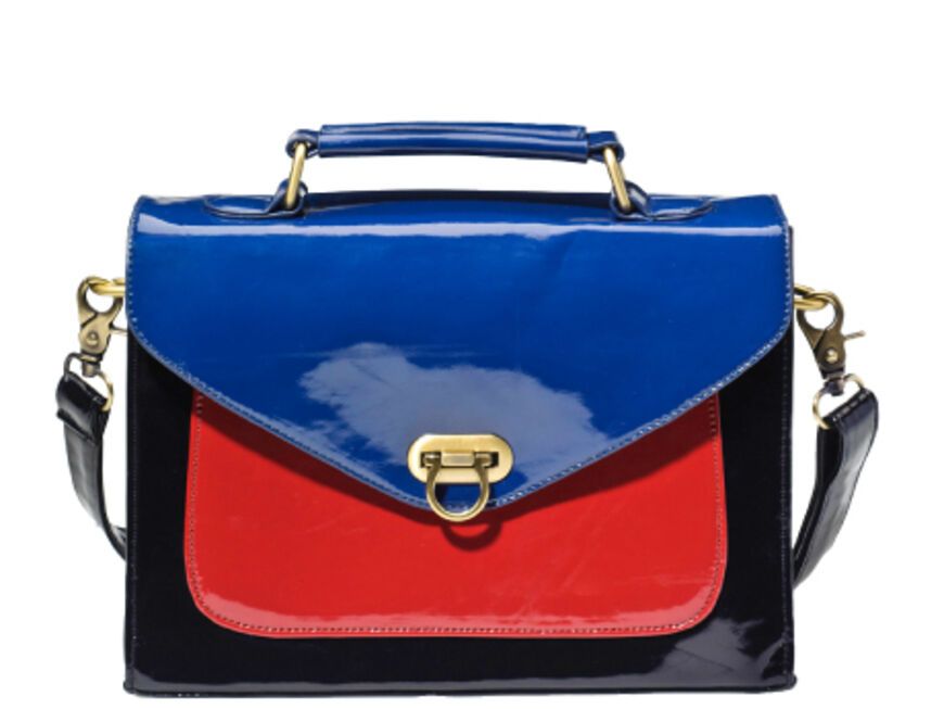 Mini-College-Bag aus farbigem Lack, ca. l25 Euro