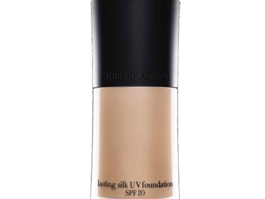 Perfektes Make-Up: Lasting Silk UV Foundation von Giorgio Armani, 30 ml ca. 43 Euro